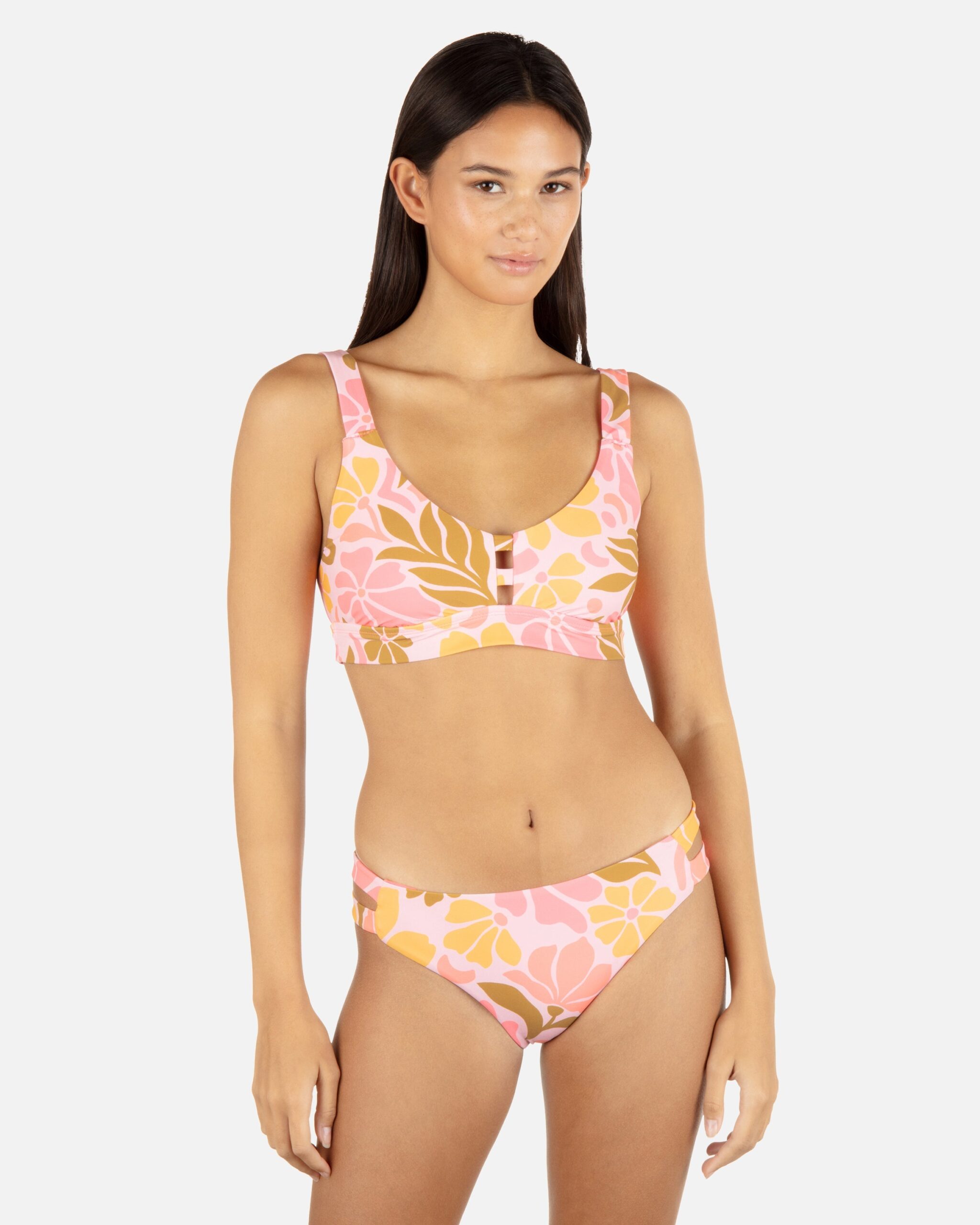 hu037t5_coral-blossom_01_0ac73c28-3b24-4bb5-86e5-104c721923b9