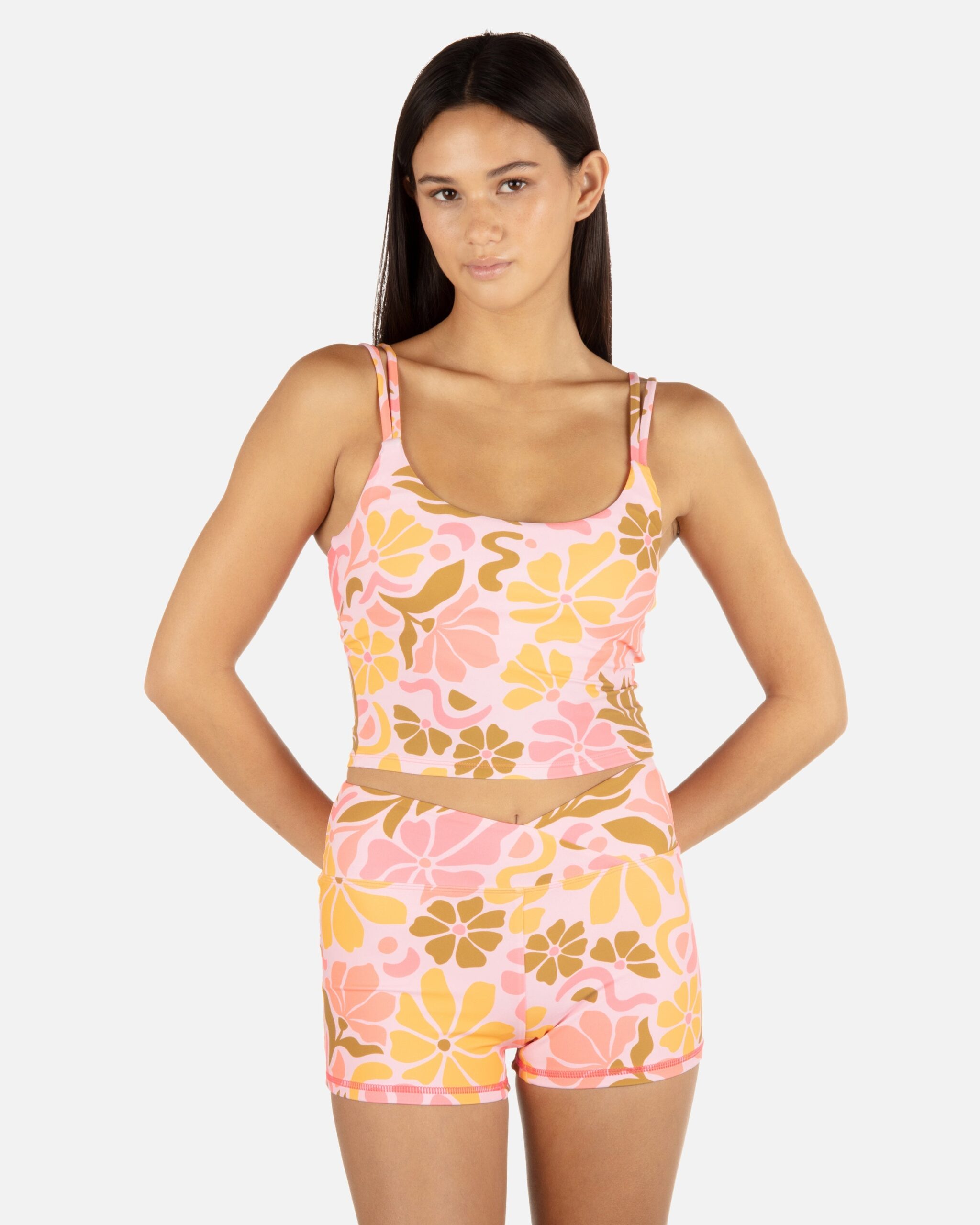 hu039t5_coral-blossom_01_0c3418fc-4ca9-4b53-bd9b-28a2b28c2b85