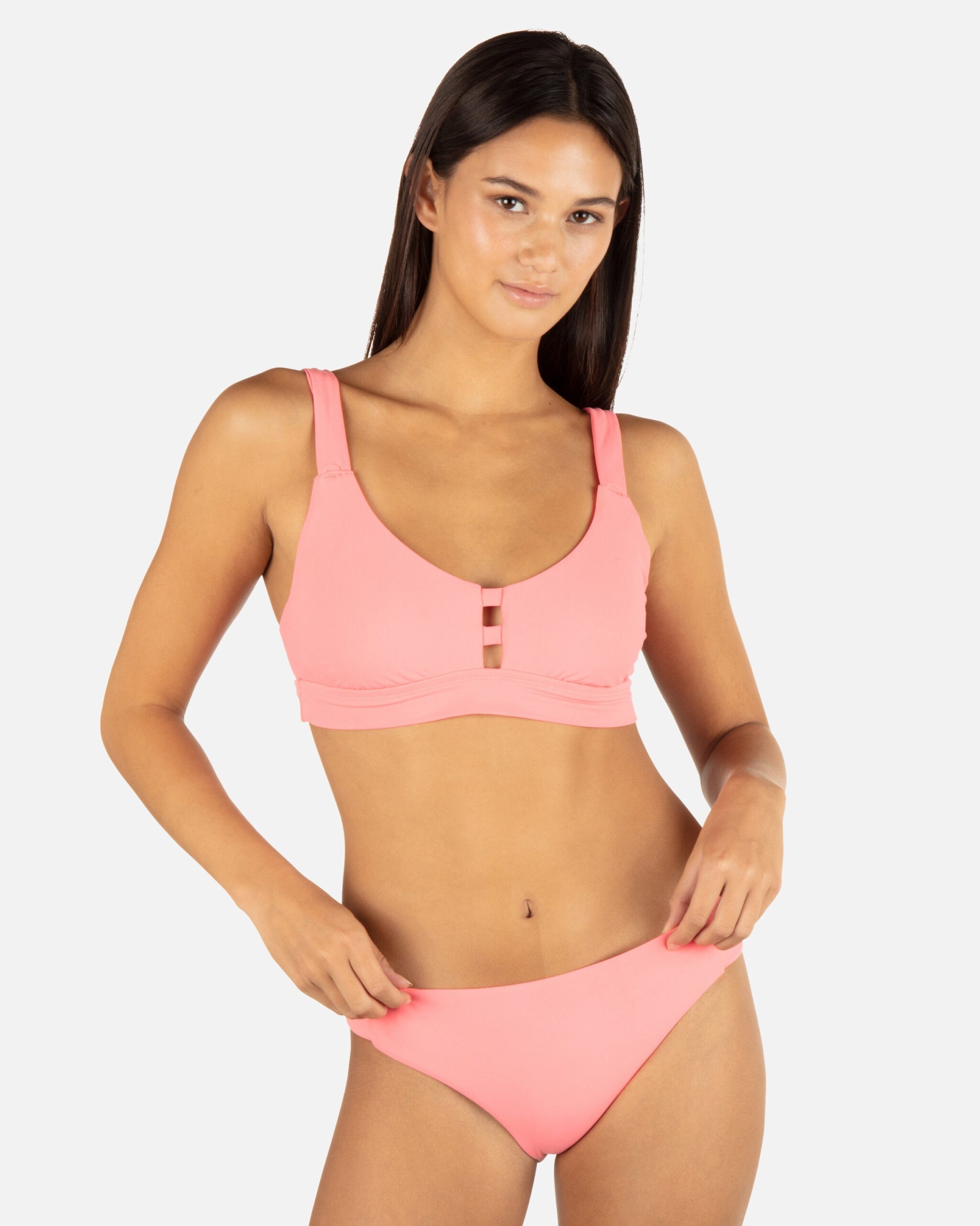 hu043t5_coral-blossom_01_51f570ed-2a4f-4e2c-9bae-f6534ebecebc